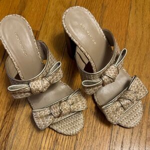 Ann Taylor Tan Woven Mules with Bow Detail